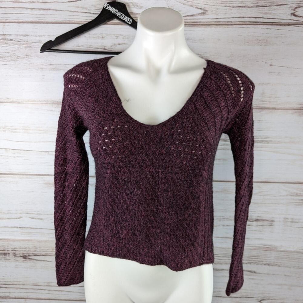 American Eagle Plum Purple V Neck Sweater Sz XS